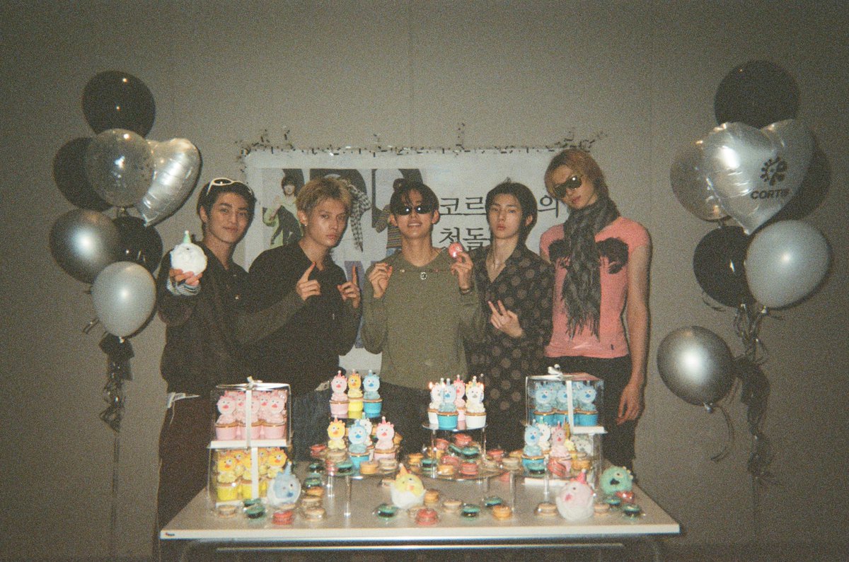 zhaoyufancokr tweet picture