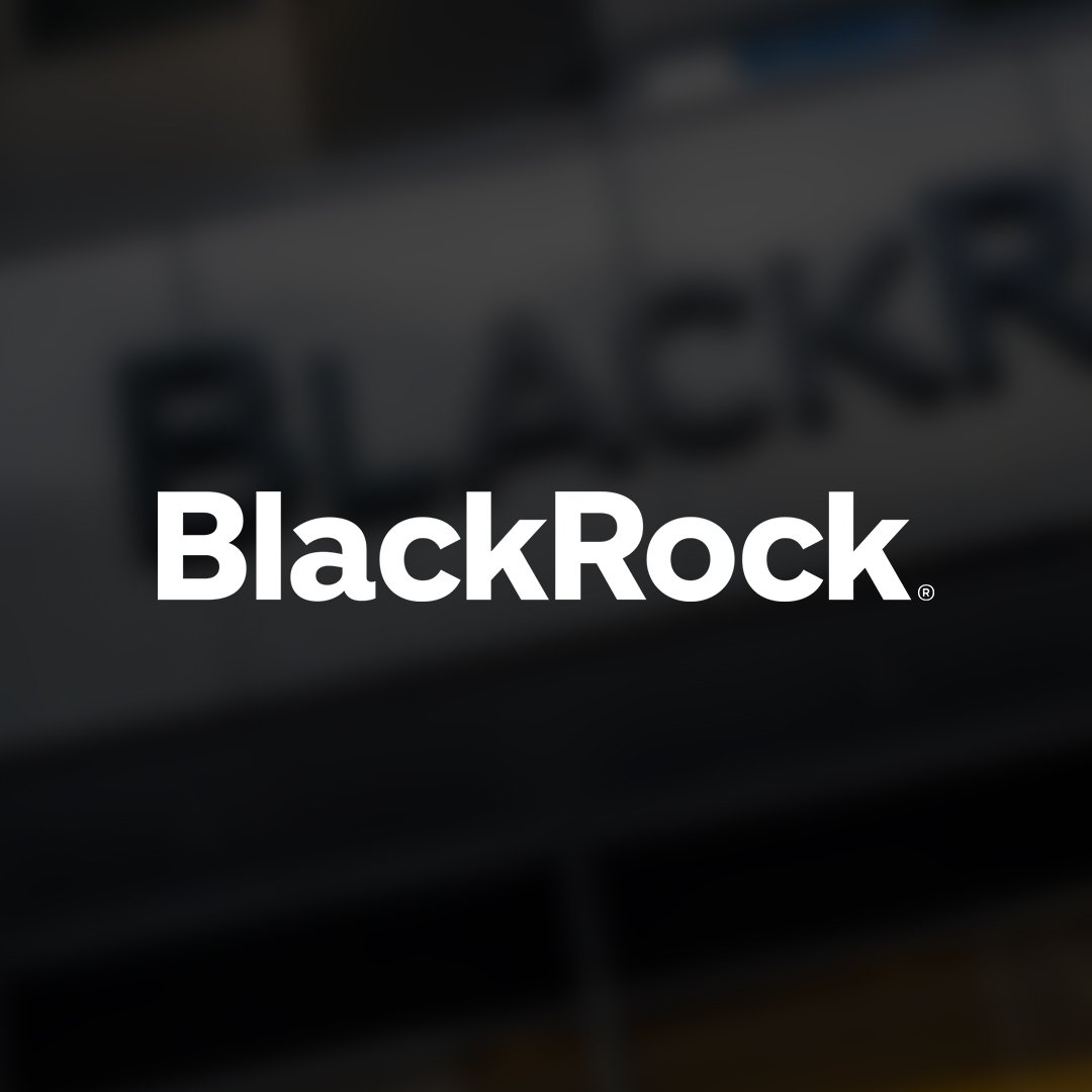 coinbureau's tweet photo. 🇯🇵 JUST IN: BlackRock officially signs on to explore linking tokenized funds with a yen stablecoin.

The $15.5 TRILLION asset manager is working with SBI and Startale, the companies behind JPYSC, a stablecoin tied to the Japanese yen.

They want to see if tokenized money market funds can plug into JPYSC.

SBI's chairman says the shift to onchain finance "is becoming an unavoidable global trend."