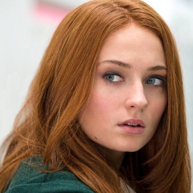 cinemaclt's tweet photo. 📸 | A cada nova foto da Sophie Turner eu fico mais espantado com o downgrade, ela só tem 30 anos 😳 https://t.co/xyZqbSGaiw