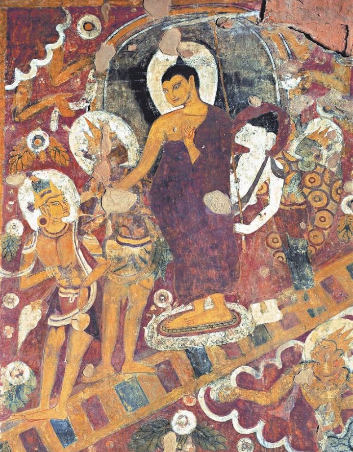 WatanebeJ99682's tweet photo. Myanmar has been practicing Buddhism for over 2,000 years. Lighting oil lamps is also a traditional practice to welcome the Buddha back to the human world after he returned from preaching in the celestial realm.Just look at the murals from around 1044 AD. https://t.co/q6AyWJCDnA