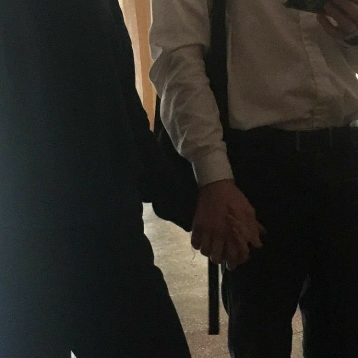 ImaCalamity_'s tweet photo. Au Brimiga/Hormian

Donde 🐜 es profesor de probabilidad y estadística en una preparatoria y conoce a 🍓 al inicio del semestre, profesor nuevo de inglés.

O donde 🫐 se pone a shipear profesores, sin tener idea de que su chaqueta mental no está tan alejada de la realidad. https://t.co/Yz0C6DHn1F