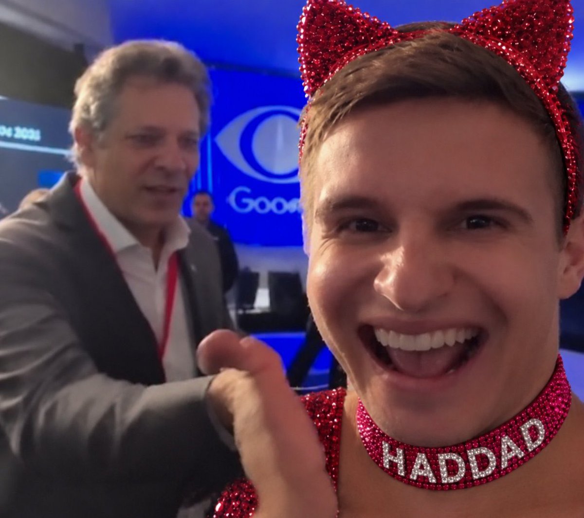Peitodesil6ti1's tweet photo. @lucaspavanato Tá chorando por que cachorrinha do nikolas? https://t.co/embR7CBRZa
