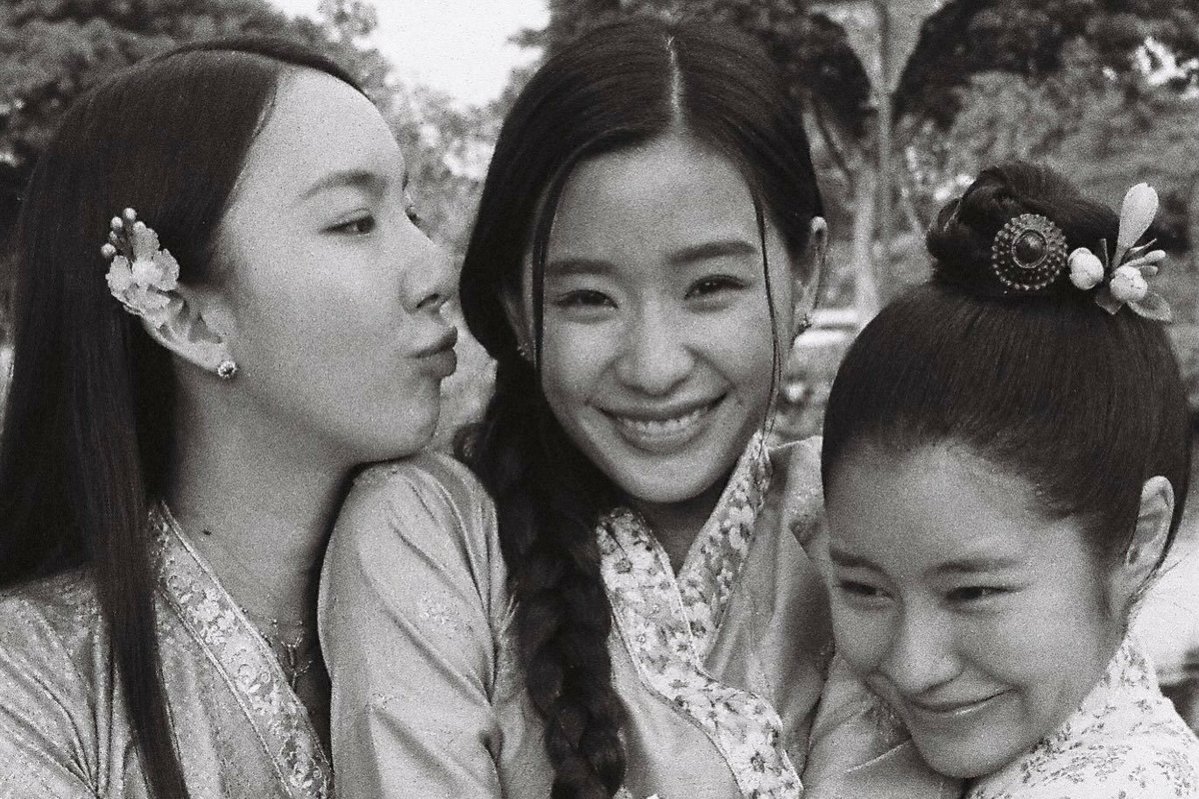 Tu_ttwOfficial's tweet photo. คนสวย👸🏻💕💐

.

IG : fonkanittha.k : Update 

.

#ScarletHeartTH
#tontawan #intuyou https://t.co/cgGuy6uuD0