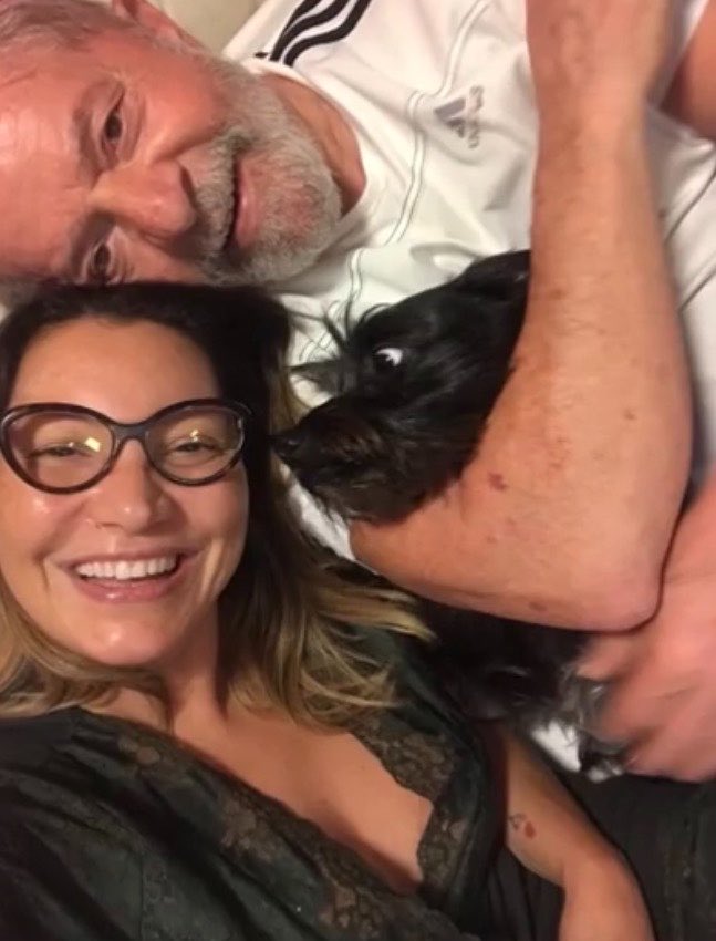 soldzita's tweet photo. THREAD; Como Janja e Lula se conheceram. https://t.co/7ZfxtbaG0c