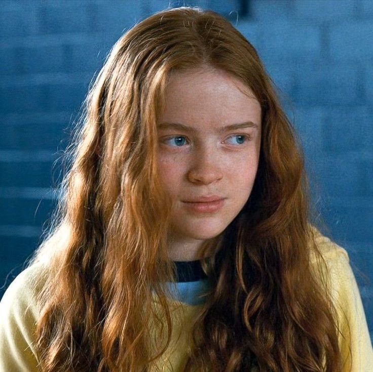 Dhar_shika's tweet photo. Sadie sink 👀

In stranger things.                 In real life ❤️‍🔥 https://t.co/381jwbWG9V