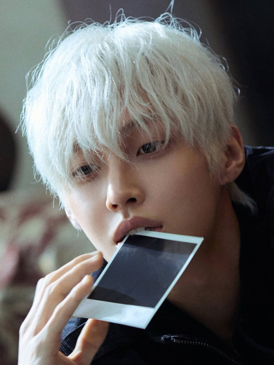 002_0302's tweet photo. 은발부흥운동하자 https://t.co/01jIXOfXWE