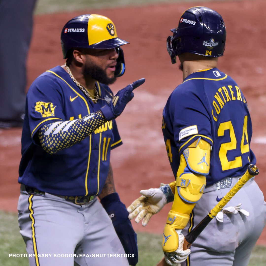 ESPNInsights's tweet photo. The Brewers scored 8 runs with 2 outs in the 5th inning, the most 2-out runs in an inning in World Series history 👏 https://t.co/gSaZADNEJy