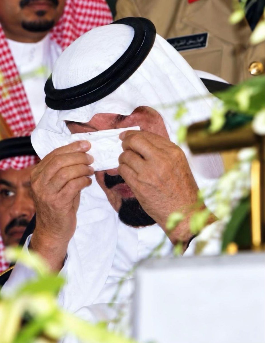 nasser_2030m's tweet photo. القلب الحنون ❤️ ملك الإنسانية https://t.co/ZlJWdAVr8B
