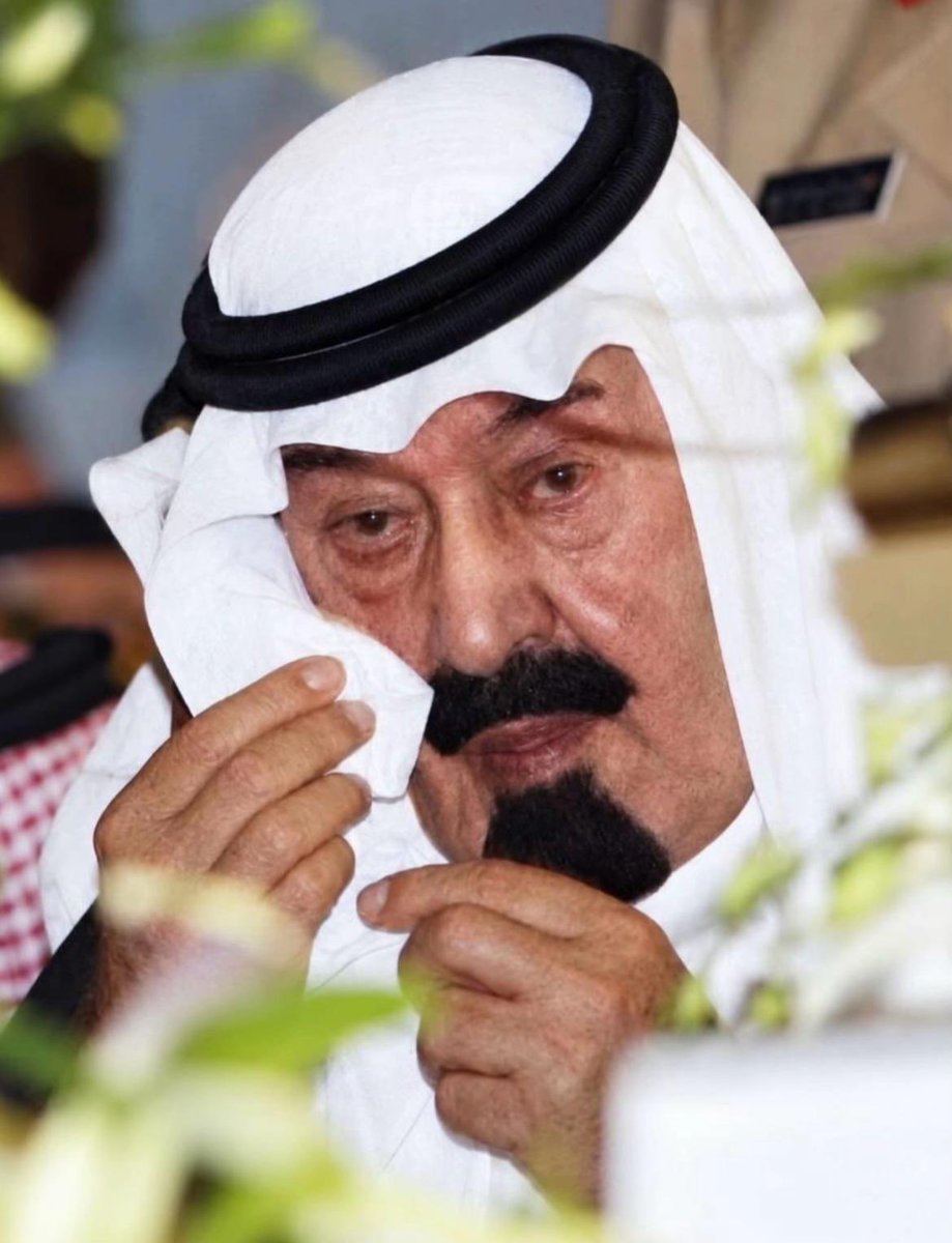 nasser_2030m's tweet photo. القلب الحنون ❤️ ملك الإنسانية https://t.co/ZlJWdAVr8B