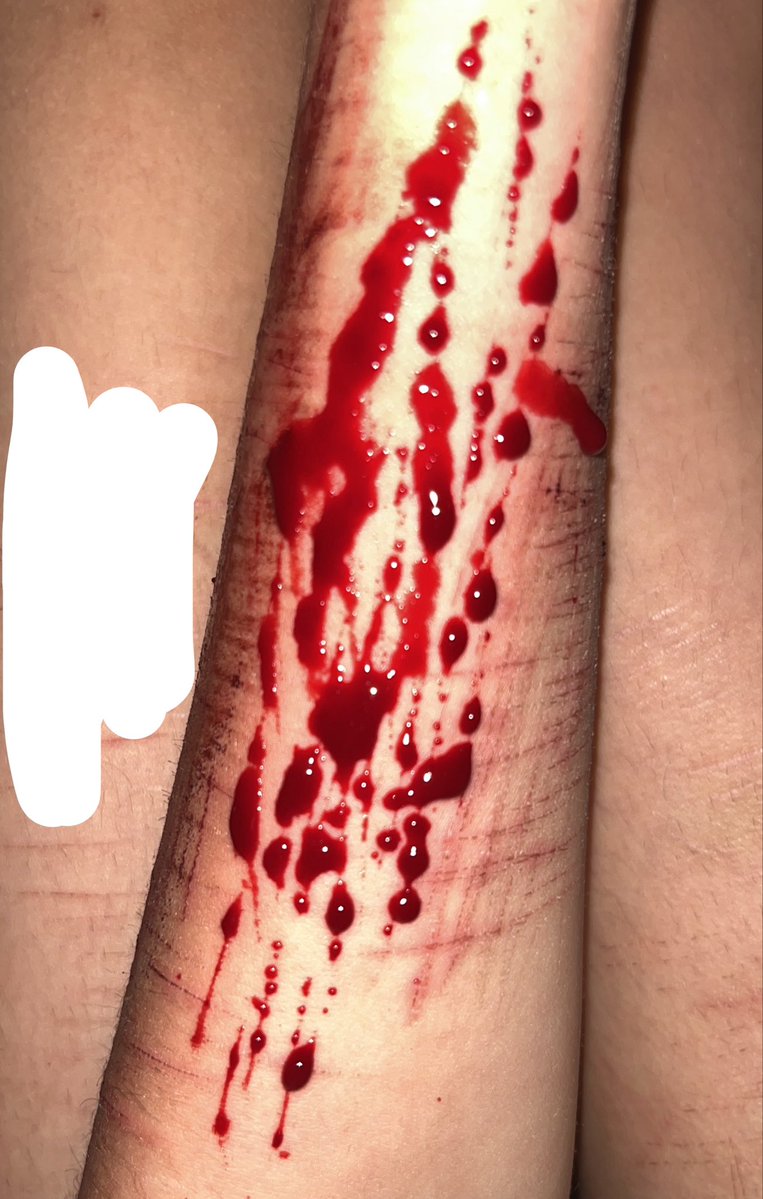 degrading_boy's tweet photo. Practicing sfx makeup for halloween all fake #Halloween #makeup #Halloween2026 #slittwt #shedr https://t.co/2AX49aFhoo