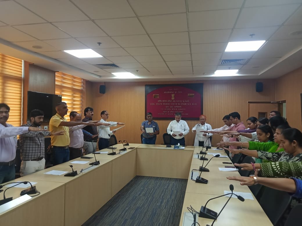 RHTCdelhi's tweet photo. RHTC Najafgarh observed Vigilance Awareness Week on 26.10.2026 by administering the Vigilance Pledge, reaffirming its commitment to integrity, transparency, accountability and a corruption-free work culture. 🇮🇳
#VigilanceAwarenessWeek #Integrity #RHTC https://t.co/07Axh69NYK