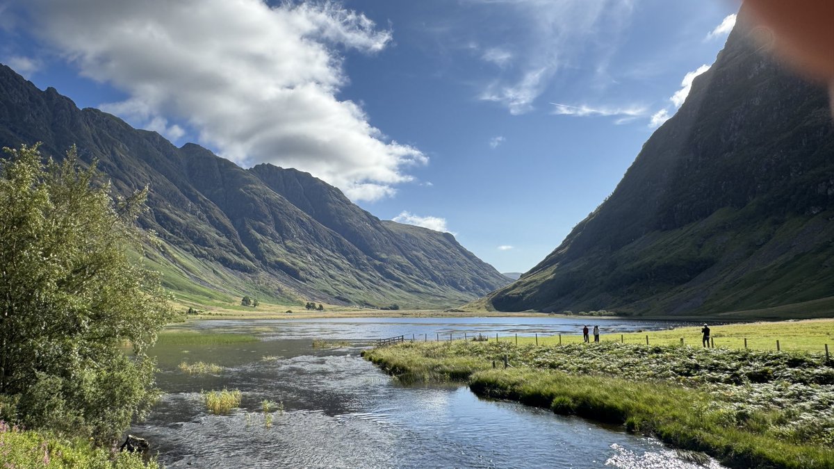 Back9Ben's tweet photo. @stephiegal Sorry I just saw your post about having a hard day, I shouldn’t be so flippant. Here are some beautiful images (from my recent trip to Scotland), as requested! 🙂 https://t.co/WnmiJXKD2i