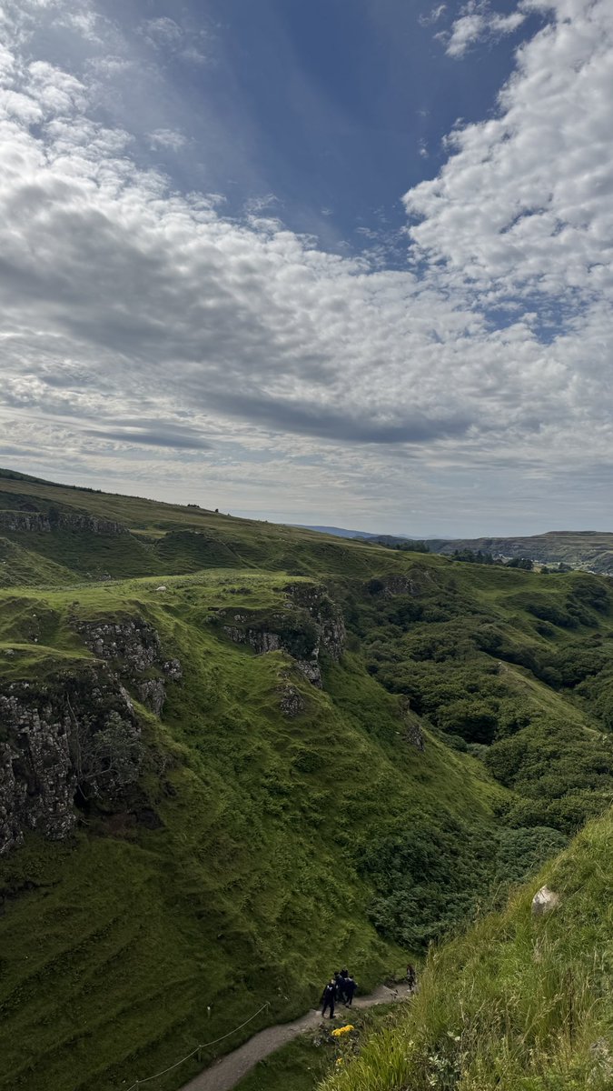 Back9Ben's tweet photo. @stephiegal Sorry I just saw your post about having a hard day, I shouldn’t be so flippant. Here are some beautiful images (from my recent trip to Scotland), as requested! 🙂 https://t.co/WnmiJXKD2i