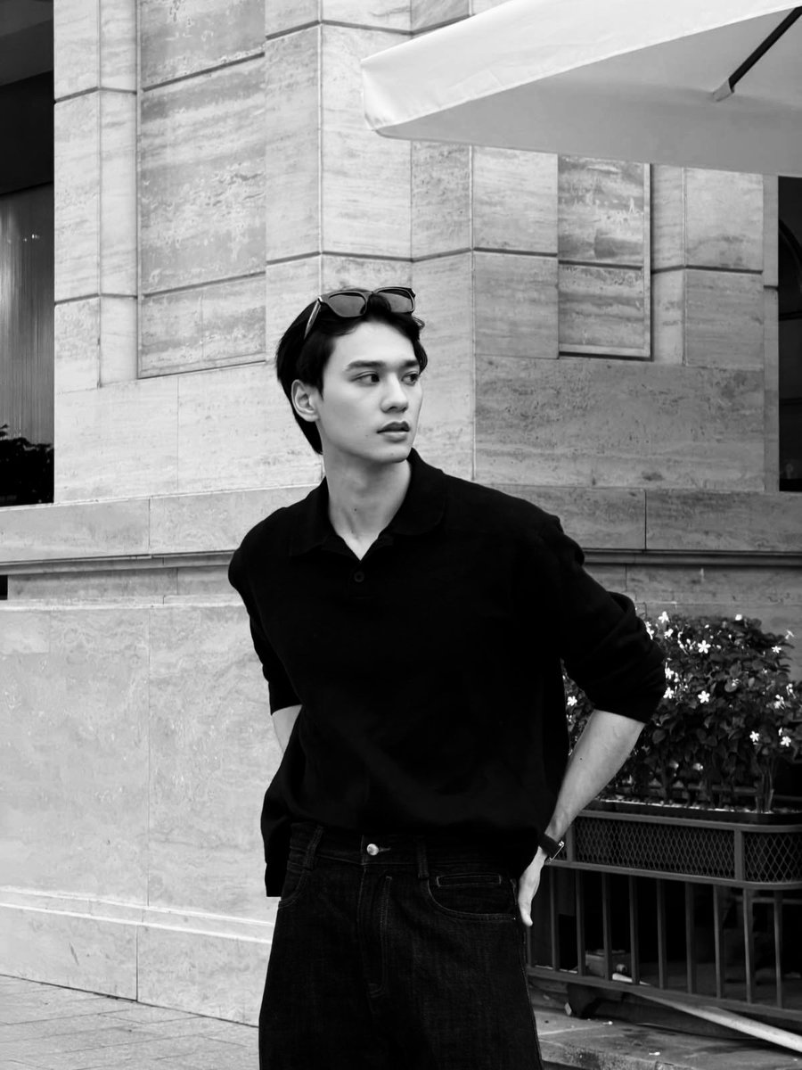 diguratinta's tweet photo. ️️ ️️  
️️ ️️
Jalan pagi sambil sketching sedikit.

️️ ️️  
️️ ️️ https://t.co/lErSKd3Do3