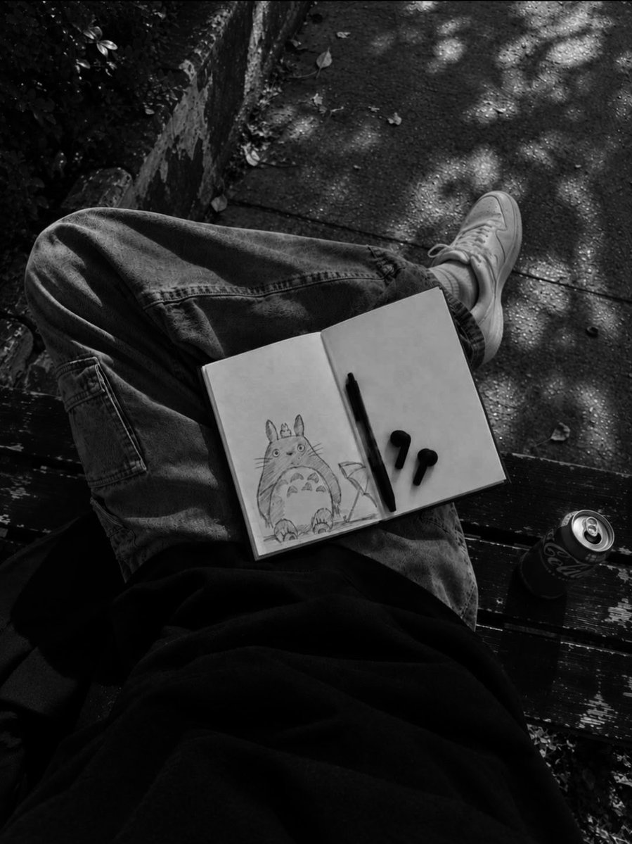 diguratinta's tweet photo. ️️ ️️  
️️ ️️
Jalan pagi sambil sketching sedikit.

️️ ️️  
️️ ️️ https://t.co/lErSKd3Do3
