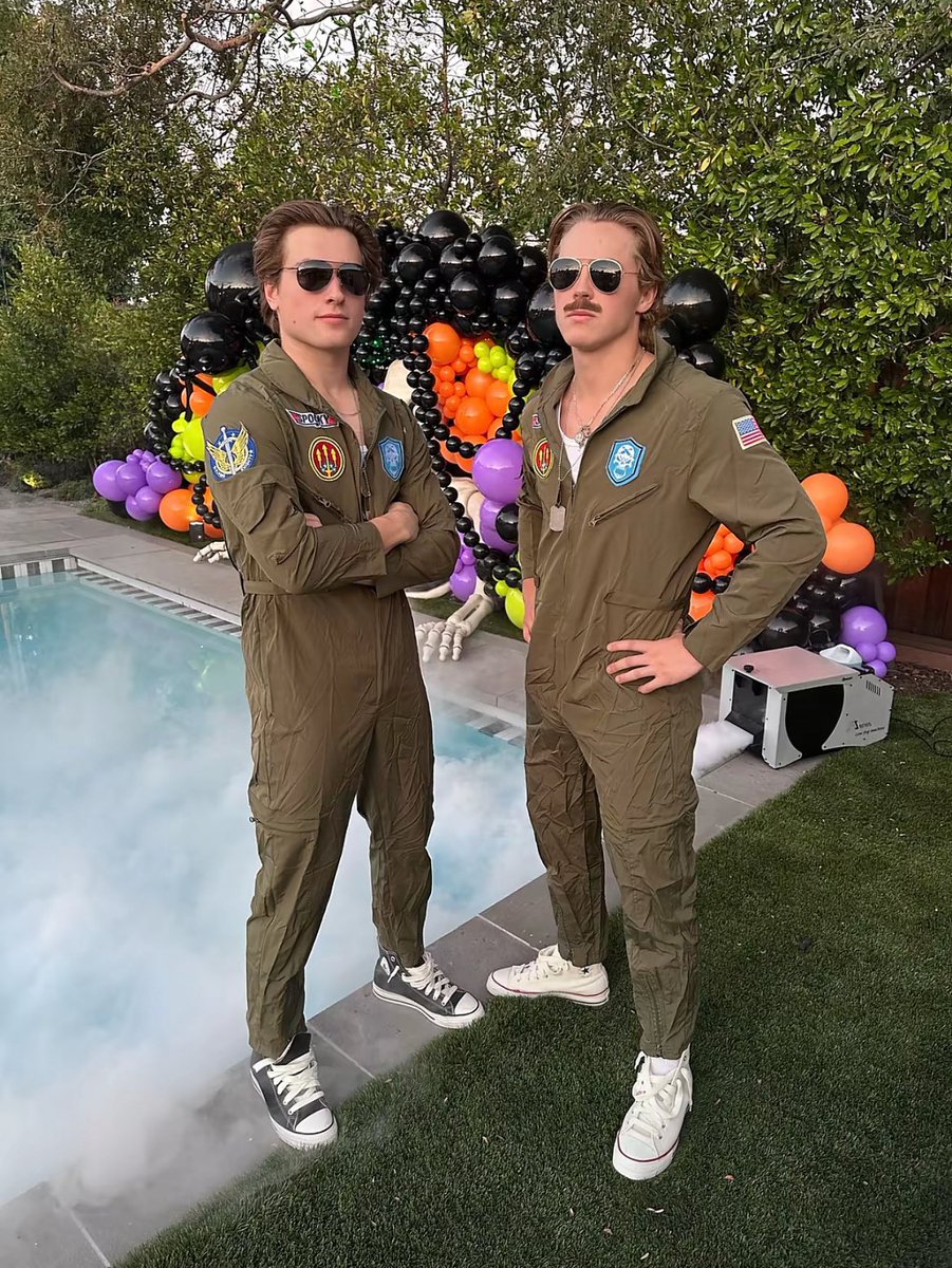 stennymack's tweet photo. used to lowkey hate each other btw https://t.co/RCoyu0IfPt