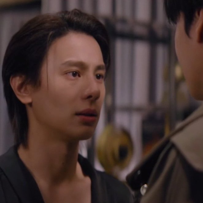 itsme_nek0's tweet photo. Ing realizing that those six months were everything to him, while for Yok, he was a secret he hopes to keep hidden forever. 😭

ALWAYS BY YOUR SIDE 
#FoolInLoveEP6 #FoolInLove https://t.co/XaqSnNxxAe