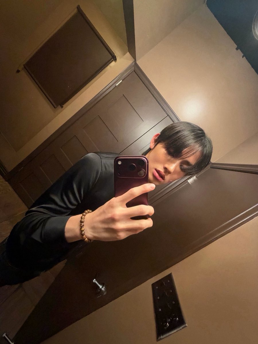 seonghyeonpics's tweet photo. SEONGHYEON WEVERSE UPDATE

#CORTIS #코르티스
#SEONGHYEON #성현 https://t.co/EBZvZY3TEF