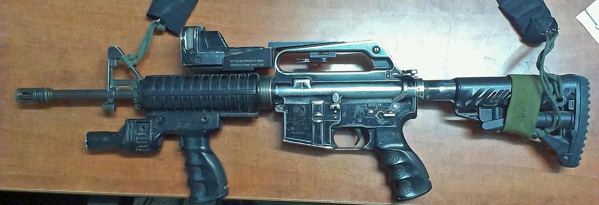 NotOjer's tweet photo. @value_degen @superfkr compared to the laws here: this is a pistol and this is a rifle, because the law is alot simpler here - if it has a built in stock, and the barrel is above 12 inches, its a rifle

and yes u can add a stock to ur pistol/shorten your rifle and it'd still be a pistol/rifle lol https://t.co/AbnQ7UEJXT