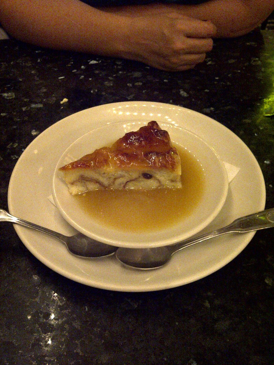 crimecontainer's tweet photo. My first bread pudding 🥧 (desire oyster bar) https://t.co/XAmFsFzOS6