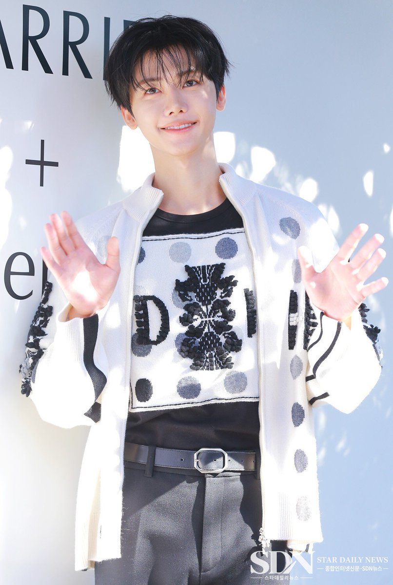 _dearbunny_'s tweet photo. I'll join project #DreamAfterUs and donate to @forNCT_DREAM if u drop this template in reply 

JAEMIN SHINES IN BARRIE
#JaeminAtBarrie
#JAEMINxBARRIE

Rp. 138 x reply
end : today 23.59 WIB https://t.co/y6Sp35WQ6e