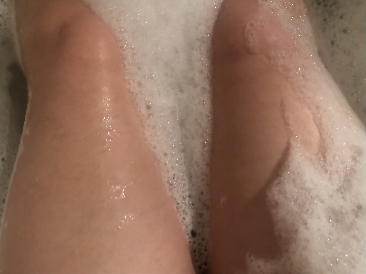_justpaws's tweet photo. soapy thighs :3 #oldermen #cnc #nsfwtwt https://t.co/aimrDs6nQN