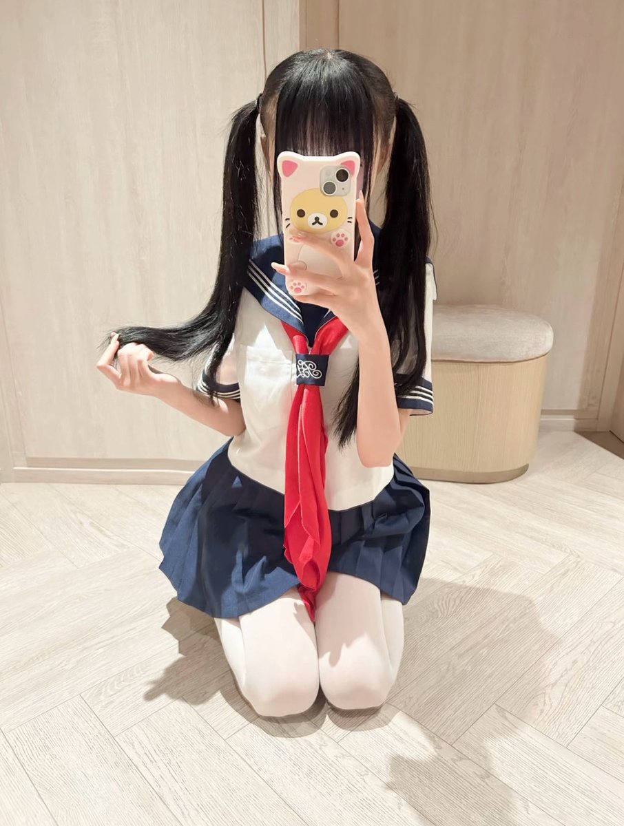 Cutehanl2nf's tweet photo. 狗狗有泪不轻弹 https://t.co/PcaznDuZvr