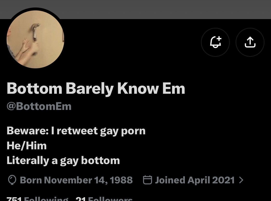 RobInSpringTx's tweet photo. @BottomEm @UncleWalt1971 There’s at least one annoying gay who tries to butt in. https://t.co/fgV5wjKDR4