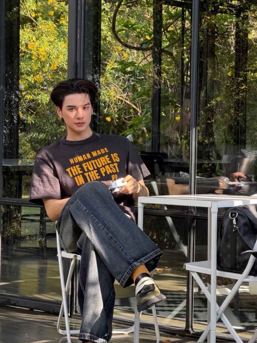 diguratinta's tweet photo. ️️ ️️  
️️ ️️
When you got a lot of free time because today you’re free from tattoo and piercing appointments:

️️ ️️  
️️ ️️ https://t.co/2N81cFTS5K