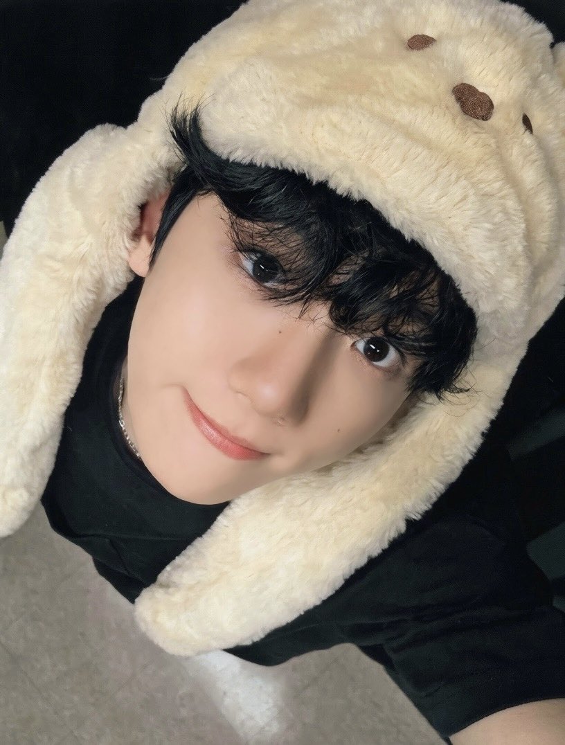 BH_506___'s tweet photo. 백현시 https://t.co/NpteVnxLmZ