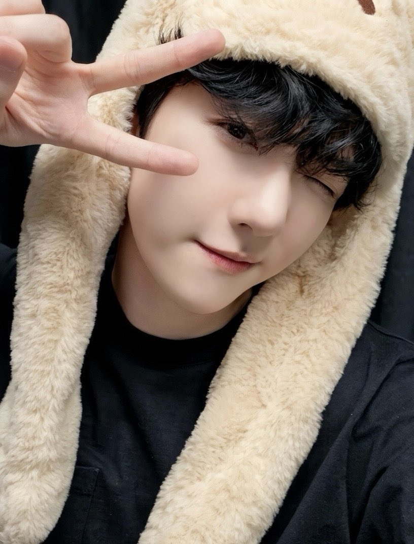 BH_506___'s tweet photo. 백현시 https://t.co/NpteVnxLmZ