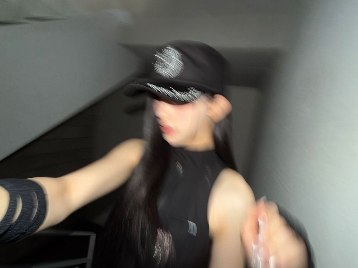 sakailoverr's tweet photo. Officer please arrest me already😔 https://t.co/wNI6I2mheq