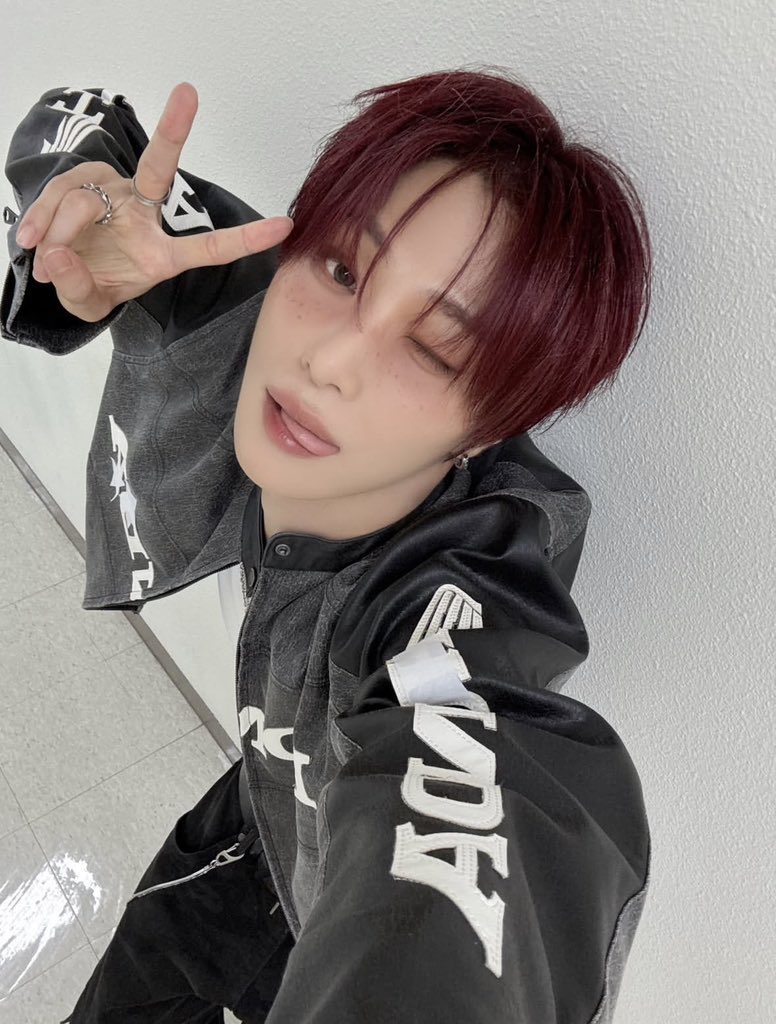 1uckywooni's tweet photo. 261027 아이덴티티 인스타그램 #남지운 https://t.co/aFOSJTenhL