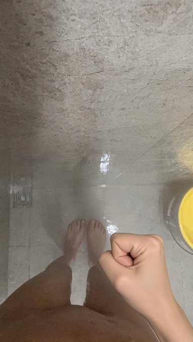 frhdeebh's tweet photo. 섹스하고 싶어          #섹트 #맘눌뎀 https://t.co/syySTqo6al