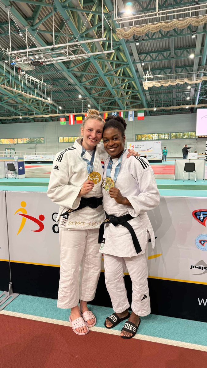 NihonSport's tweet photo. German Open European Cup 2026. Goud voor Marie-Flore Redegeld (-57) en Genevieve Bogers (-63). Alle uitslagen: https://t.co/8eCdHyk56S
#NihonSport #KiesKwaliteit #PersonalPassionPerfection #Judo #JBN #JudoBondNederland #adidasjudo #jujitsu #jiujitsu https://t.co/g5OQAUH7f6