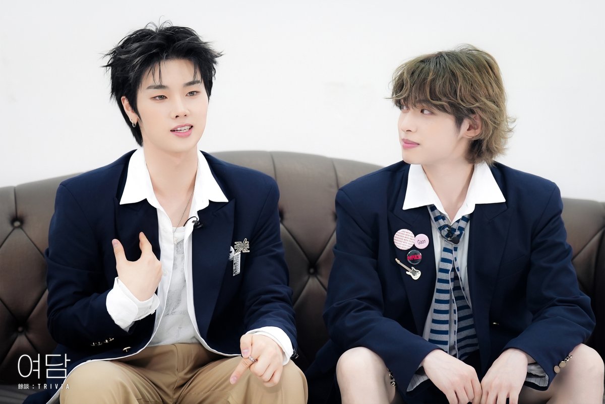 kpop_sbs's tweet photo. <여담: 餘談 TRIVIA | Xdinary Heroes>
2026. 10. 29. Thu. 10PM (KST)
새 앨범으로 돌아온 '엑스디너리 히어로즈'의 인터뷰 현장을

사진으로 먼저 만나 보세요📸
엑스디너리 히어로즈의 여담은

2026. 10. 29. Thu. 10PM (KST) 공개 예정입니다.
🔗 https://t.co/SVpQmmGzmf

#여담 #TRIVIA #스브스케이팝

#XdinaryHeroes #엑스디너리히어로즈 @XH_official
