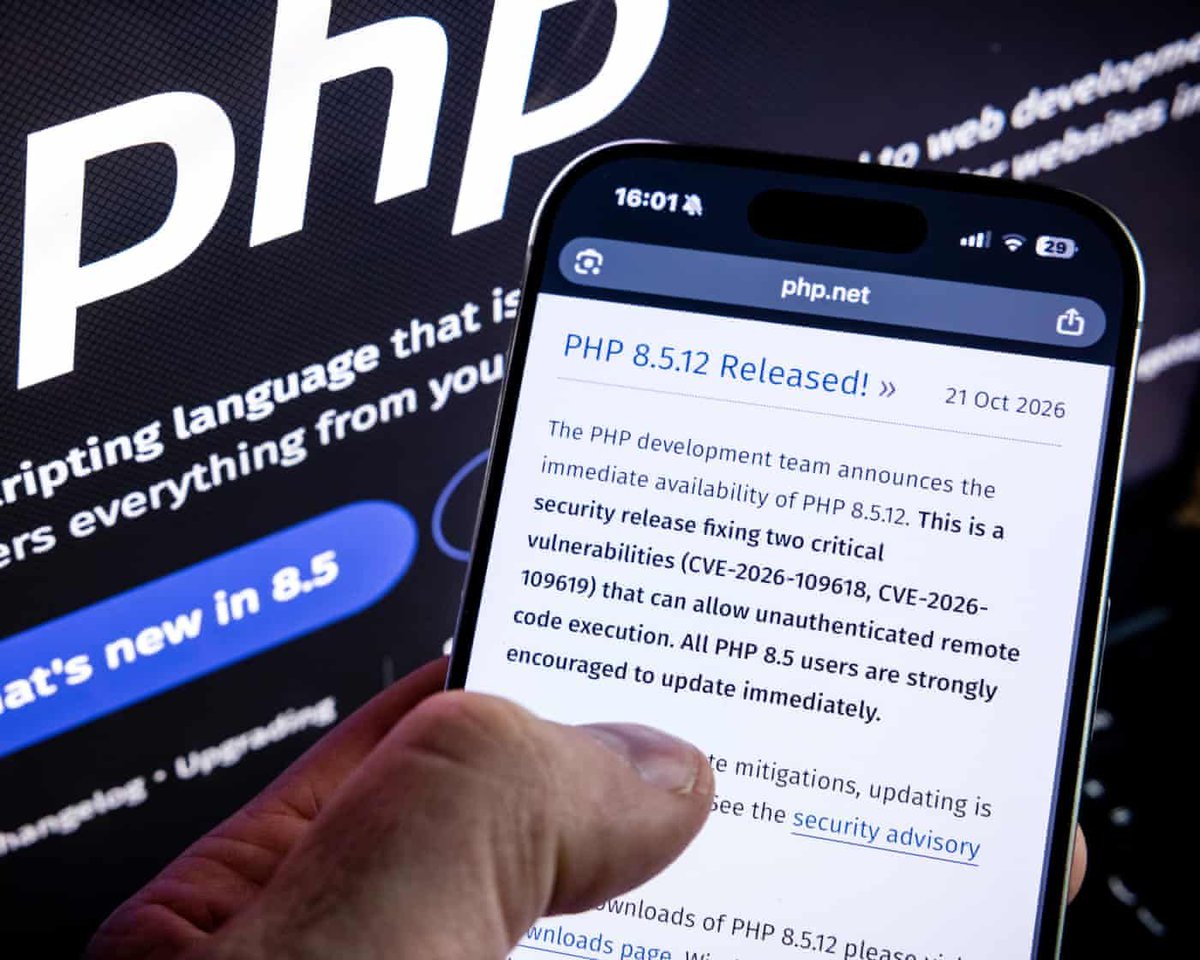 RojaButaca's tweet photo. Critical PHP vulnerability has taken websites offline worldwide! 70% of the internet uses PHP — patch now to stay safe. #CyberSecurity #TechNews
https://t.co/EUH3a3UNjB https://t.co/76avbufPQ8