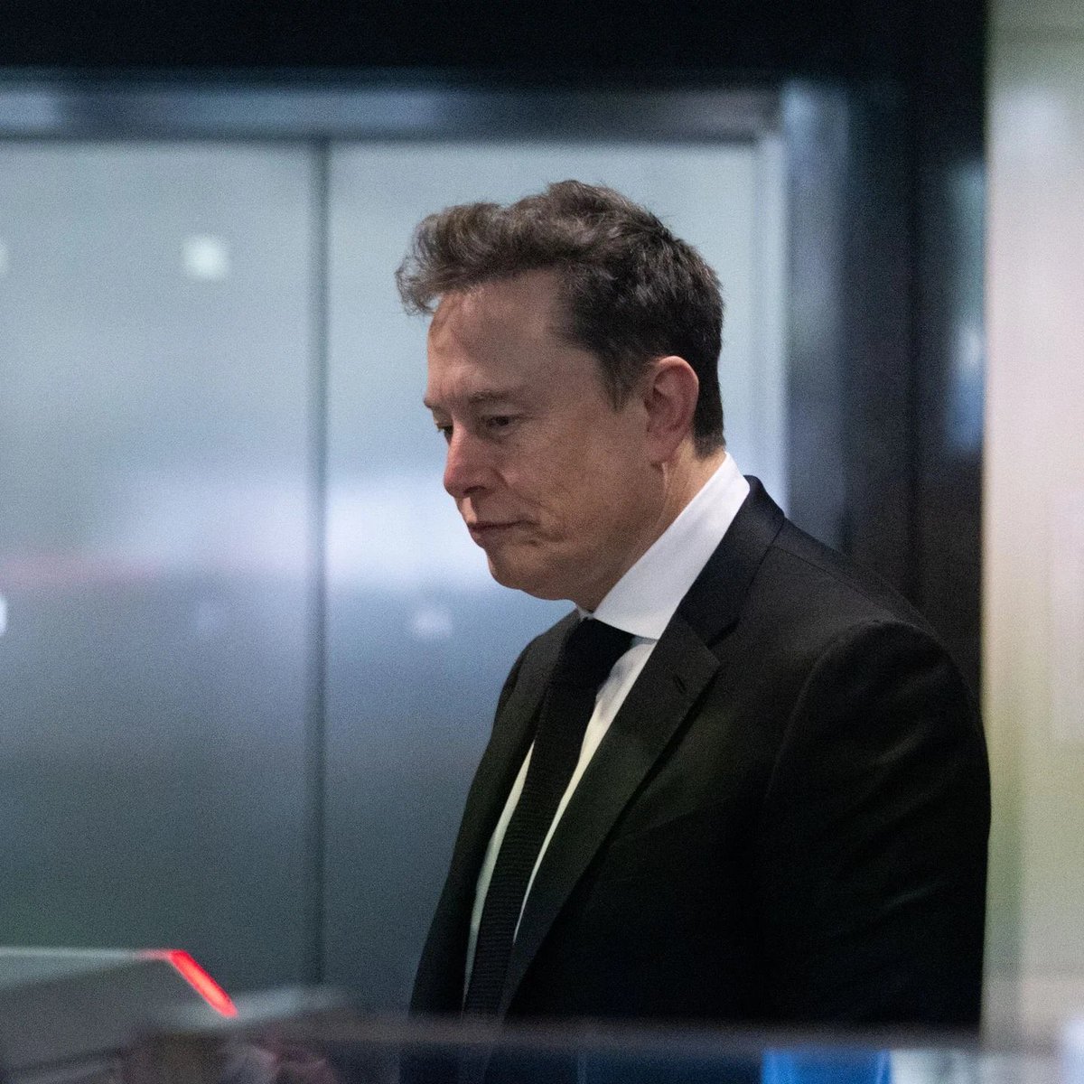 bosunatiklama's tweet photo. Elon Musk: "Bu aralar her gün sıfırıncı gün gibi." https://t.co/SugRFhDIeb
