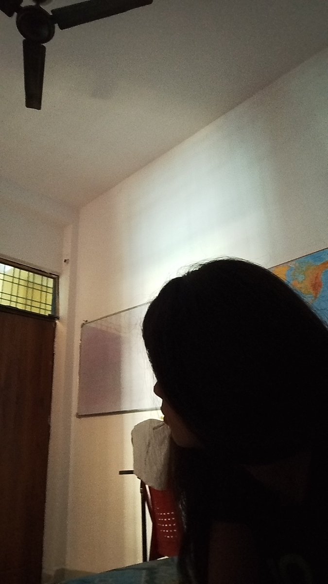 ishika_2995's tweet photo. I am feeling so sleepy these days, I don't know what is happening. https://t.co/9OGkbQ6n7C