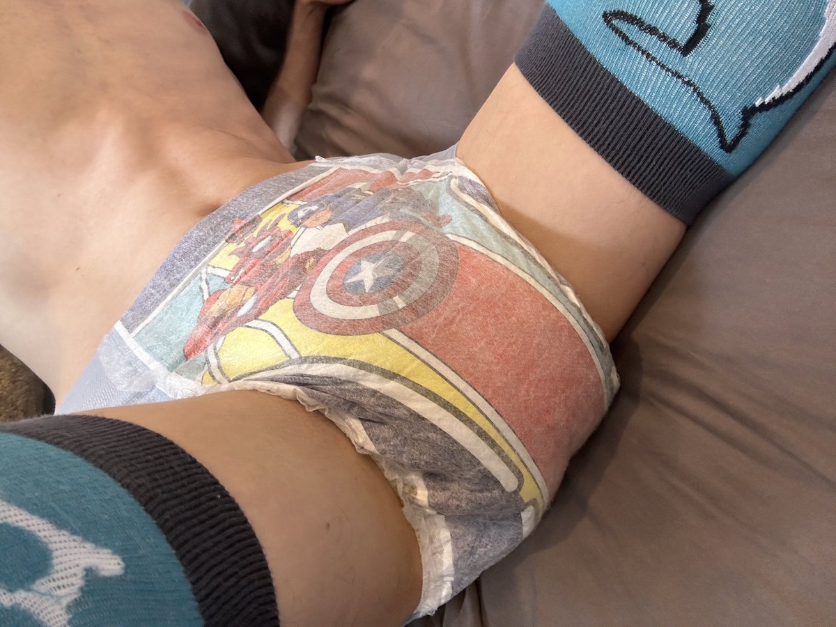 codypeesalot's tweet photo. Don’t worry! Im dry and clean…

Not wet and messy at all… >~<

#abdl #fullups #messy #femboy #twink https://t.co/JczW44GIGz
