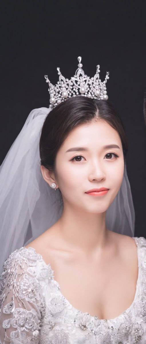 ESharando44172's tweet photo. 情侣泄密调教反差母狗 超粉嫩小穴完美露脸 想看更多https://t.co/CwVbl1rLPV https://t.co/7fu9S1iBI9