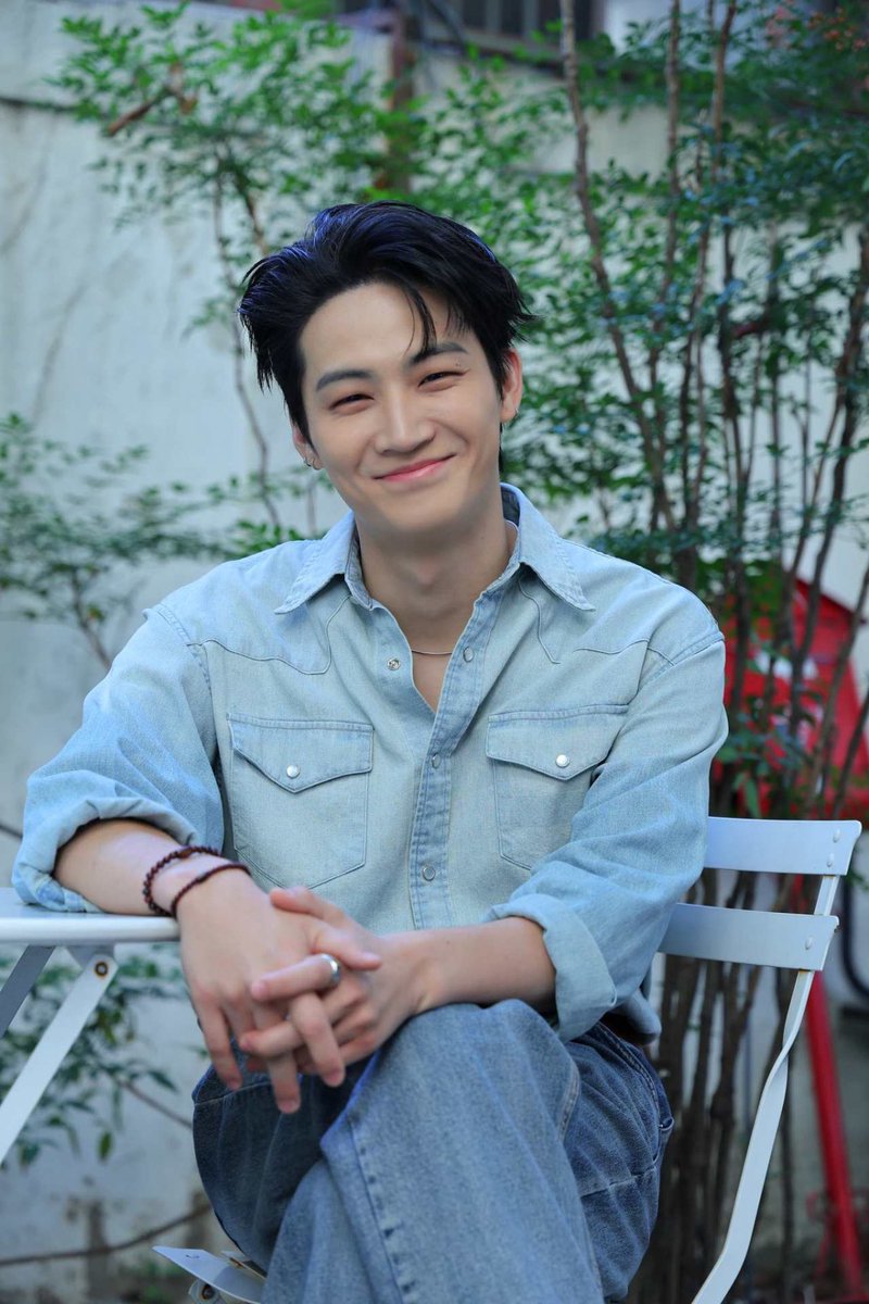 cyjprint's tweet photo. 261027 | [INTERVIEW ⑥]

#JAYB speaks candidly about #GOT7’s “Stop Stop It” going viral again: There was a reason it didn’t work back then

JAY B looked back on GOT7’s “Stop Stop It,” which was released 12 years ago. The song has recently been enjoying a resurgence after its challenge started trending across various online communities.

“It only does well when we’re promoting it. It didn’t do well back then.” He then laughed and added, “But there was a reason it didn’t work back then. The outfits… they were overalls, and the fit was a little…”

Having previously been under JYPE, he also mentioned KickFlip, who are currently very active. 

“Our promotional periods overlapped with KickFlip’s just one or two years ago. We exchanged signed CDs with them. I was curious about what they had written, so I checked, and they had written, ‘We’re grateful that we’re able to promote like this thanks to our seniors.’ I felt proud. It made me realize that there are people who recognize what we’ve done.”

JAY B also shared his honest thoughts about GOT7’s full-group activities and the team’s future. This coming November, he is set to perform at a festival in Thailand alongside members Mark and BamBam. 

“It wasn’t something we planned separately; the three of us naturally ended up coming together. There are other members who would like to join us, too, but everyone is busy with their individual activities.”

As GOT7’s leader, JAY B has been at the forefront in planning and organizing the group’s full-member album projects.

“For albums we worked on with Warner Music before, I planned them myself, met with people, and made it happen. Now everyone is so busy that I have practical concerns, like wondering, ‘Will I still be able to take the lead going forward?’ I can bring it up with the members, but I’m also worried about whether it would realistically be possible.”

Nevertheless, he left the possibility open regarding GOT7’s next step, saying, “We’re still talking about it regularly. I think we should gradually start preparing now.”

Despite his busy individual schedule and the practical limitations, JAY B had a clear reason for wanting to firmly protect GOT7, his “roots.”

“I can’t speak for the other guys, but I think I want to hold on to it because it’s where I started. Rather than making a grand statement about ‘remembering our original intentions,’ in a way, it might just be lingering attachment. It would be such a waste to let go of this team completely after all the time we’ve spent together. And I still have high hopes that we’ll be able to do many more things as GOT7 in the future.”

🔗 https://t.co/jww9AA5O1K

#제이비 @defjaybkr