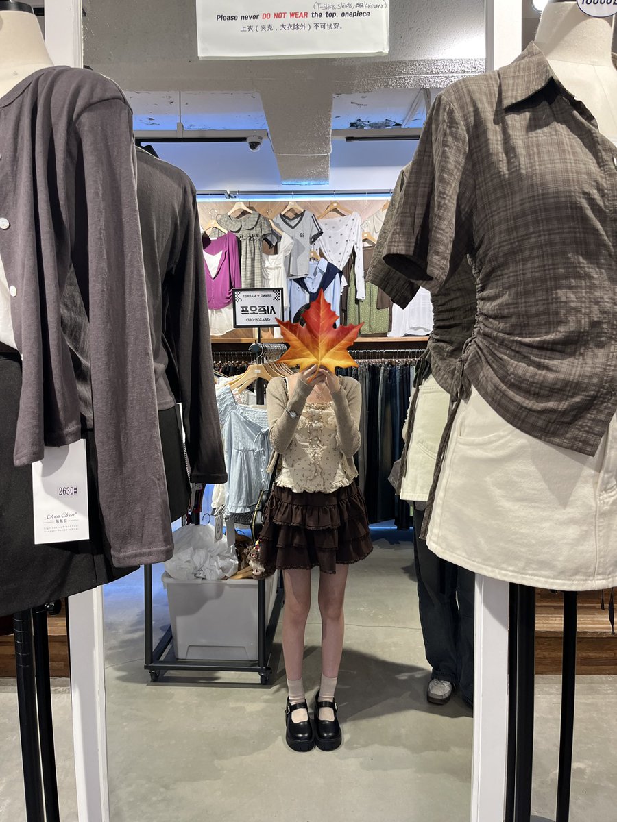 BURNTSIE_'s tweet photo. #에이티니_트친소 #에이티니_승선소 
밍티스🐥🧡지만 모두를 아랑해요 
할라지아로 입덕했다가 배드로 엩태기 극복한 티니 탐라에 심어주세요❤️
같이 티즈 얘기하고 가끔 오프 뛸 트친 구합니당
맘찍요정이 될게요🍀

♡-> f
rt-> f+dm https://t.co/MEsvWT7G1v