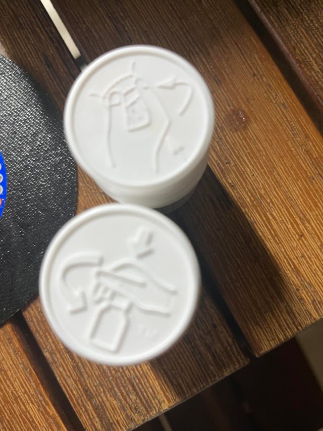 softcalze's tweet photo. @CryptoCyberia Sealed jars available script only >> https://t.co/yDca5HNWVF https://t.co/148p56Z6KX