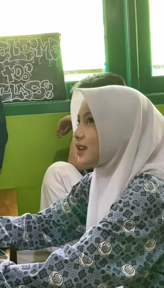 tribunvideocom's tweet photo. 📁 Ohkeep Mahasiswa cantik col...

https://t.co/DYlkTDR9hb
#tribunvideo https://t.co/kHMzSKUXl6