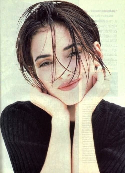 clebspot's tweet photo. winona ryder somewhere in the 90s https://t.co/2J0qyhSZF7