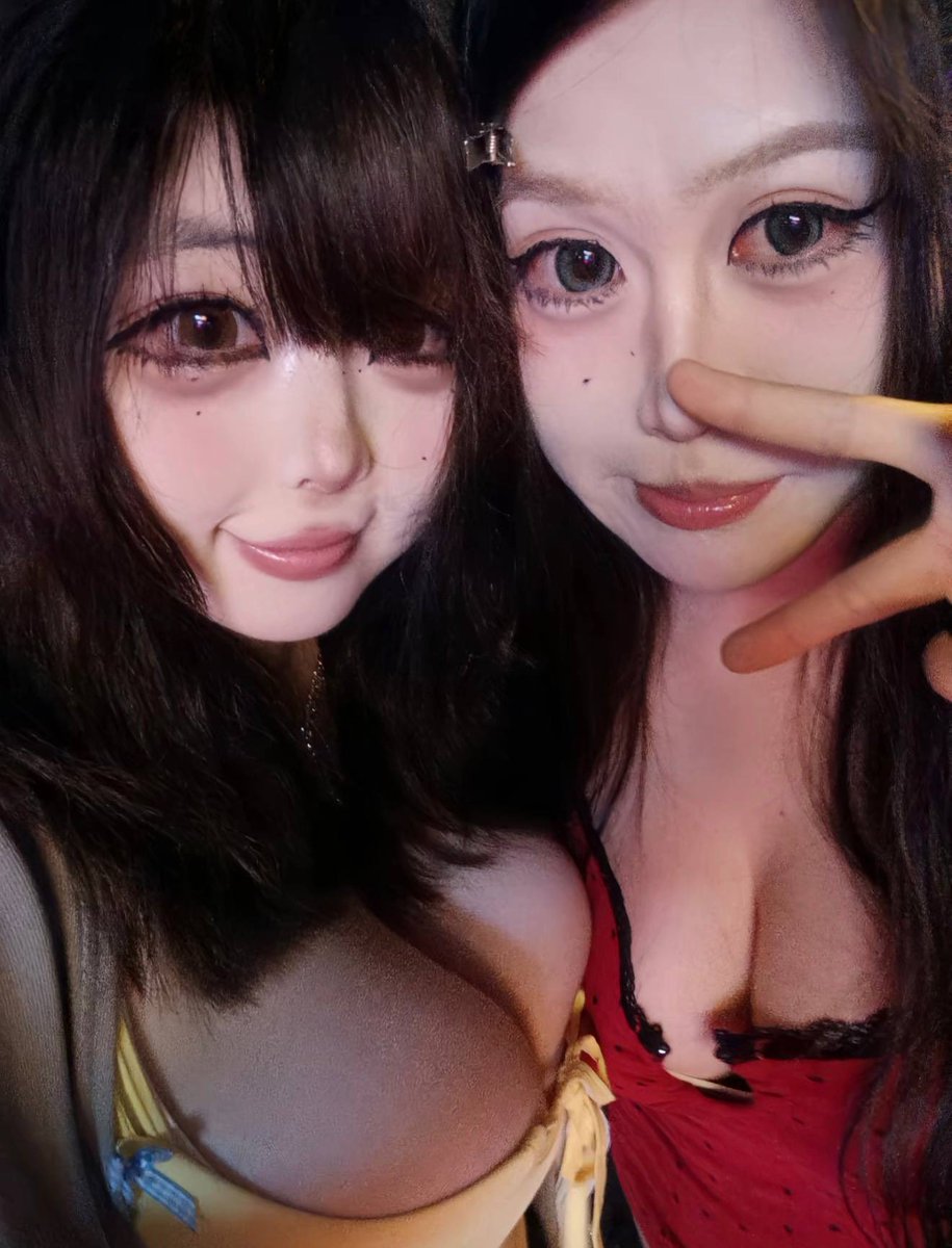 Usagixcake's tweet photo. 肥嘟嘟二人组 https://t.co/jxL7mp8hWq