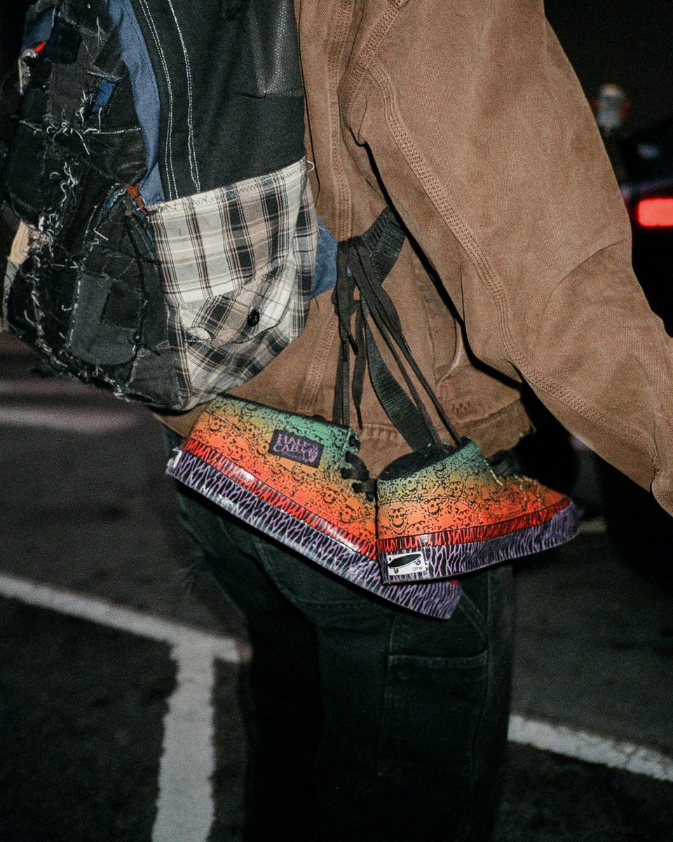 fullress's tweet photo. 【2026年 10/29 10:00~発売】
Chito/Bad Idea x VANS OTW HALF CAB 33 "Halloween" (バッド アイディア バンズ ハーフキャブ "ハロウィン") [VN000Z7N7011]

https://t.co/t7BfjWS0nG https://t.co/mfq3vvfc9Q