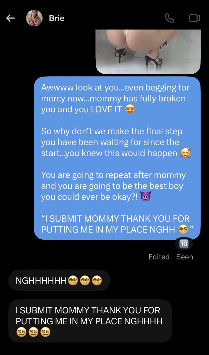 MommysGooner_'s tweet photo. 25-3

Mommy is having the time of her life extending her win-streak against cute goonies like @xgooner01 🥰

Goonie was really hot and he has a lot of potential but mommy is just too much for him to handle and resist 💋

Mommy and her juicy ass put him in his place and he had no other choice but to give in and submit like a good boy 😵‍💫

#wankbattle #wankchat #goon
