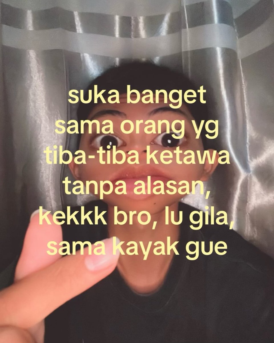 moonveraz's tweet photo. nyahaha selamat kita sesirkel https://t.co/qyFlZxC9Mg